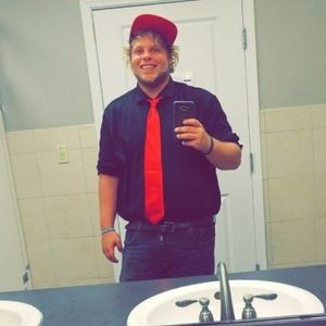 Meet your Posher, Wesley